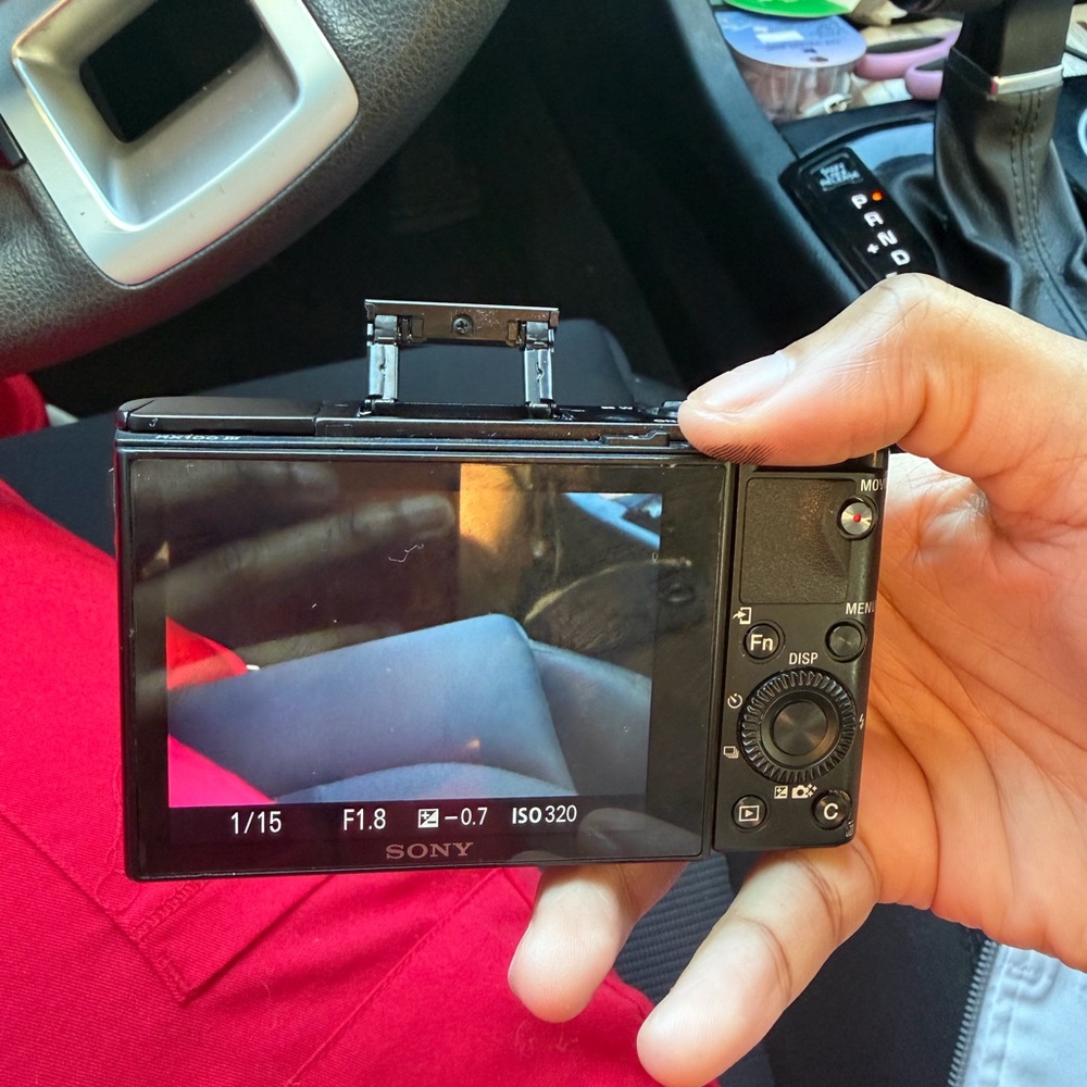 Sony RX100 M3 - Picture 7 of 9